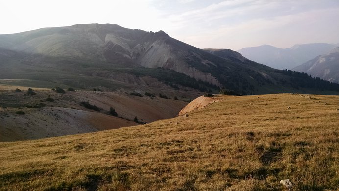 The multi-colored slopes leading down into Matterhorn Creek with Broken Hill beyond